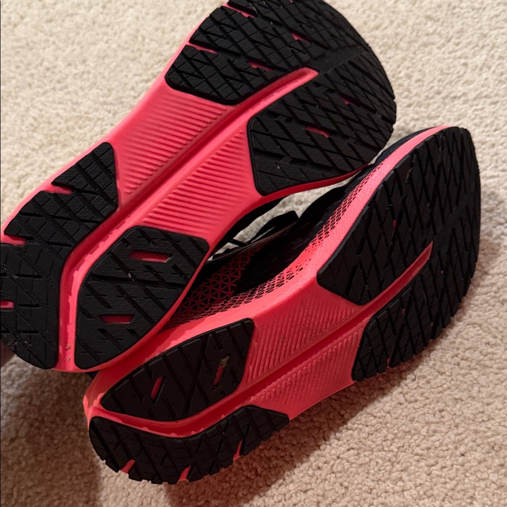 Brooks Hyperion Light - image 4